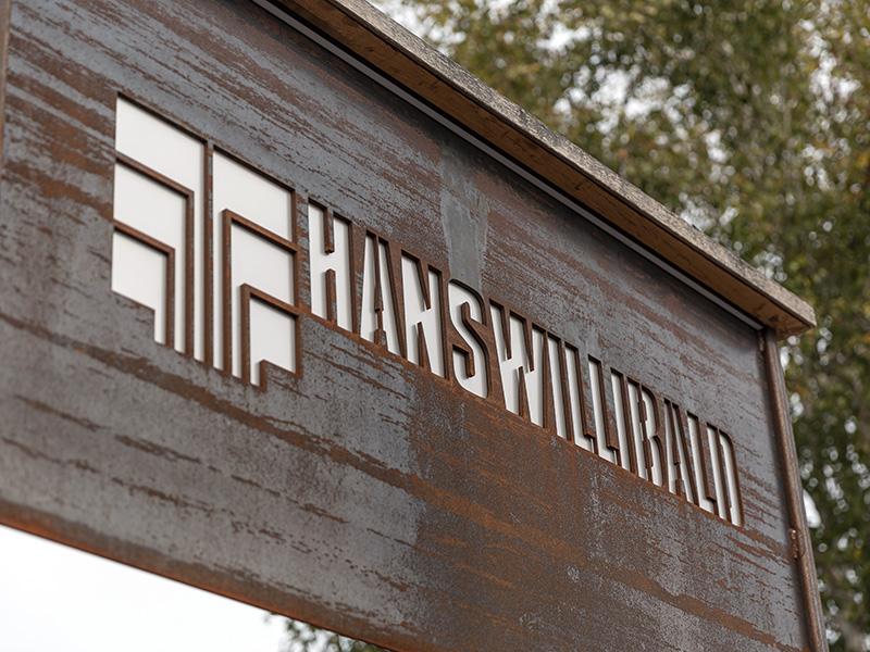 Firmenschild Hans Willibald GmbH